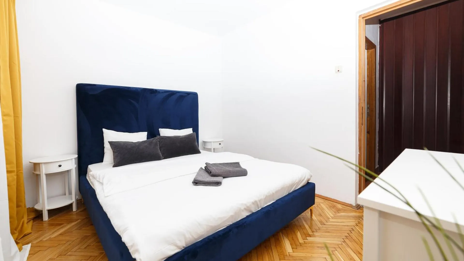 Calea Victoriei View Apartment Bucharest