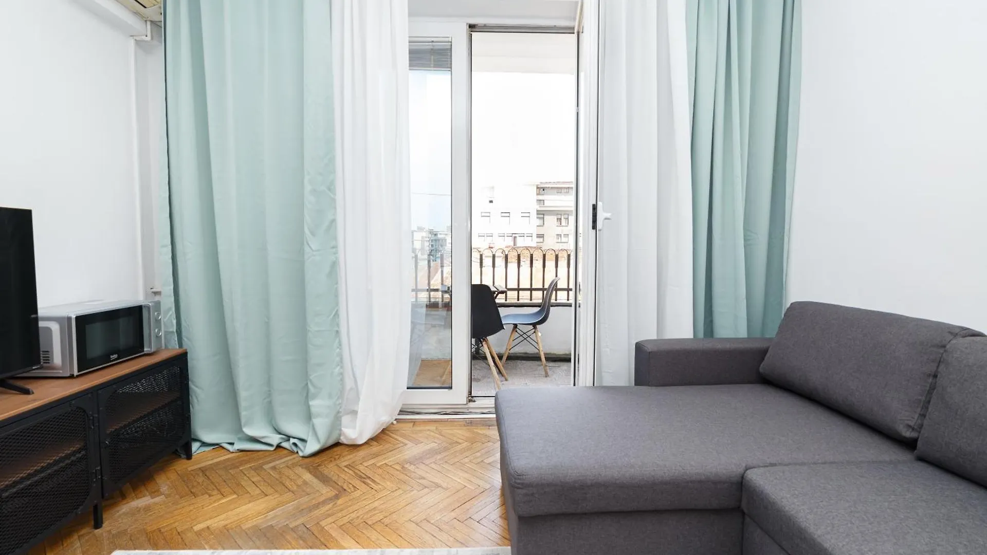 Calea Victoriei View Apartment Bucharest